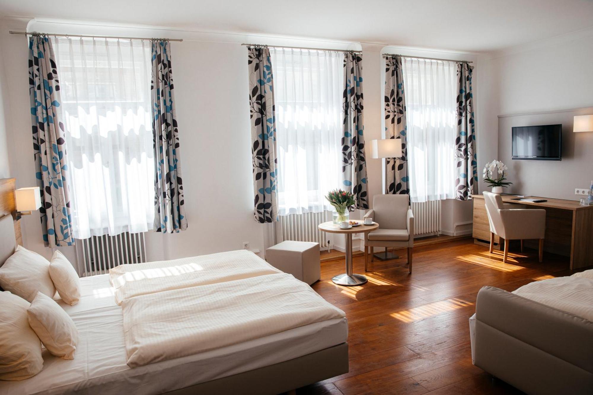 Hotel Perkeo Хайдельберг Экстерьер фото